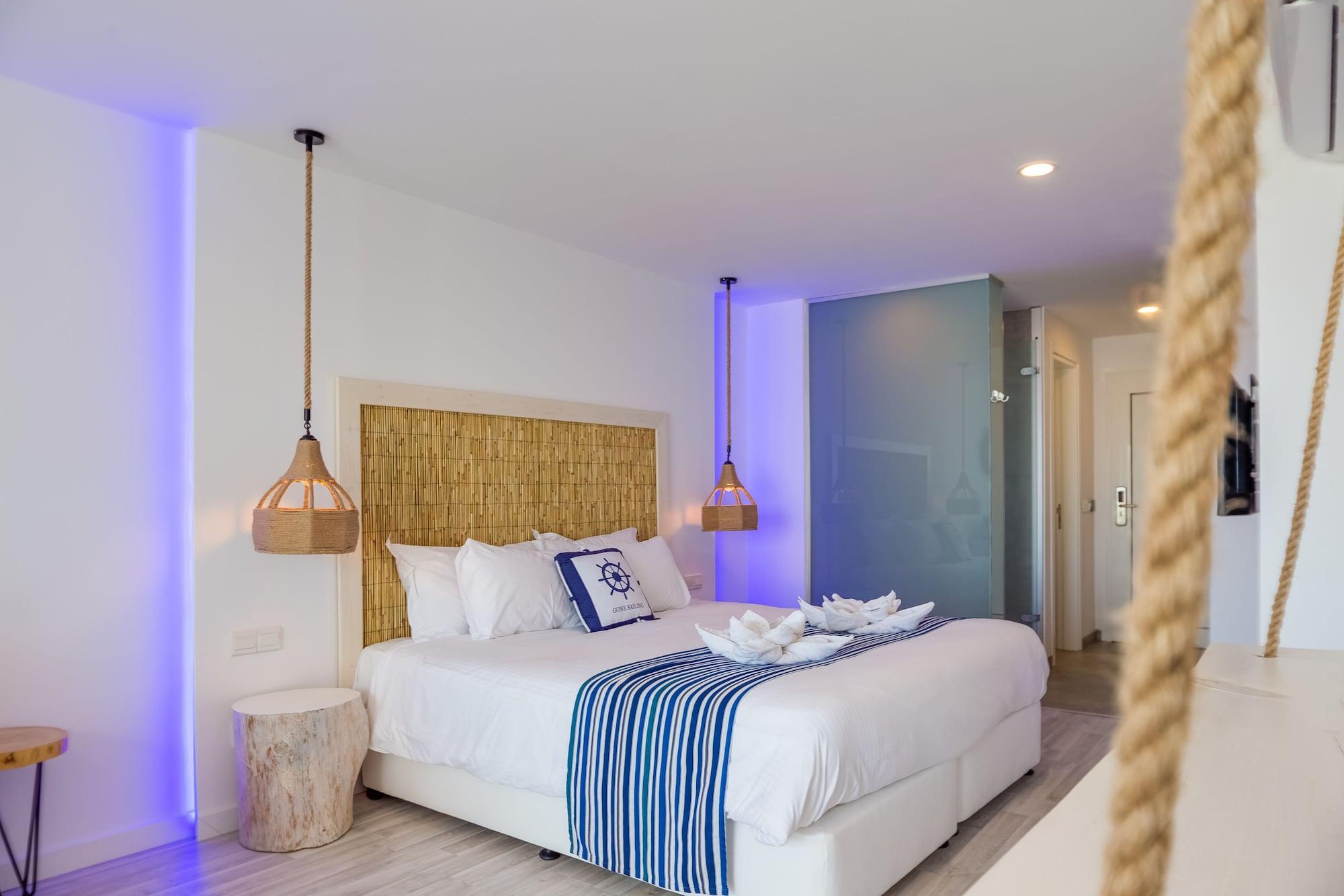 الشقق الفندقية أيا نابافي  Blue Harbour Boutique المظهر الخارجي الصورة