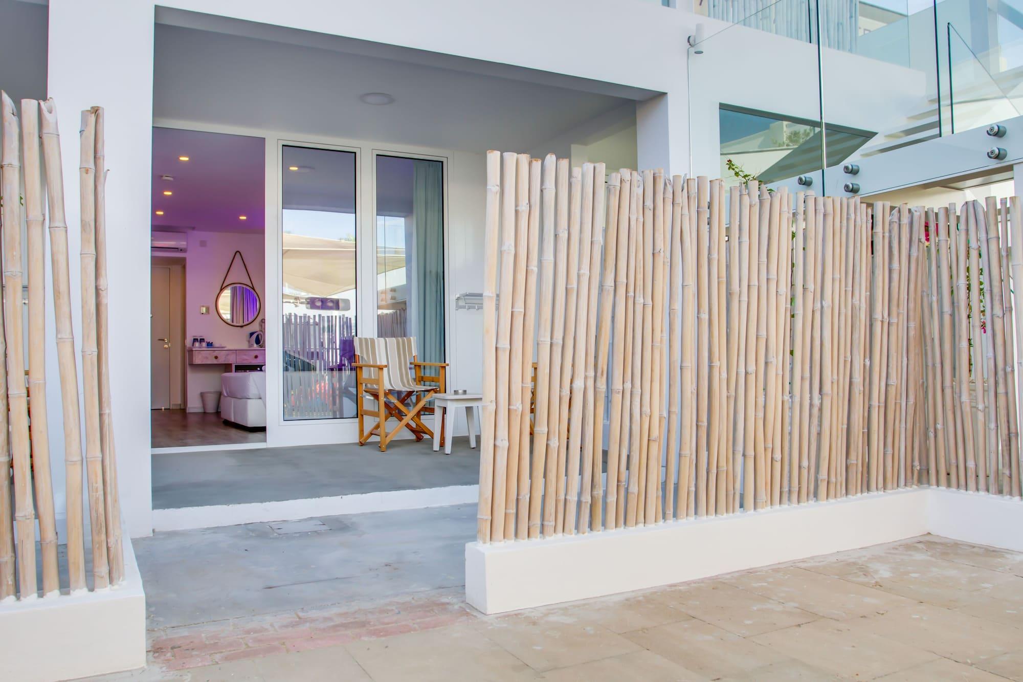 الشقق الفندقية أيا نابافي  Blue Harbour Boutique المظهر الخارجي الصورة