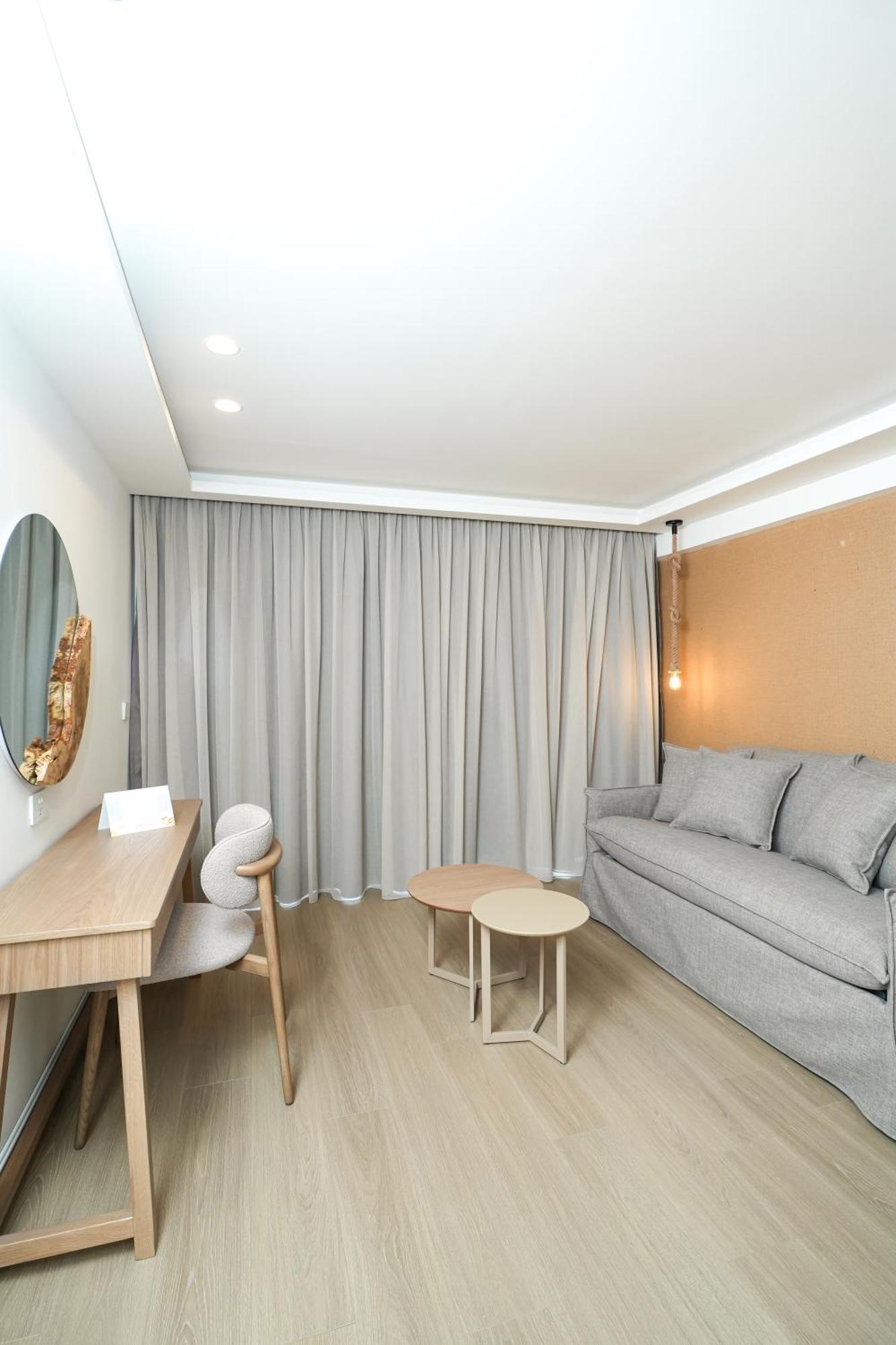 الشقق الفندقية أيا نابافي  Blue Harbour Boutique المظهر الخارجي الصورة